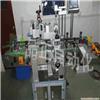 玻璃瓶貼標(biāo)機械的革新力量 東莞市品正自動化設(shè)備與綠色工業(yè)聯(lián)動發(fā)展的探索